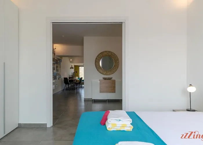 Daire 2 Bed With Distant Sea And Country Views Marsalforn