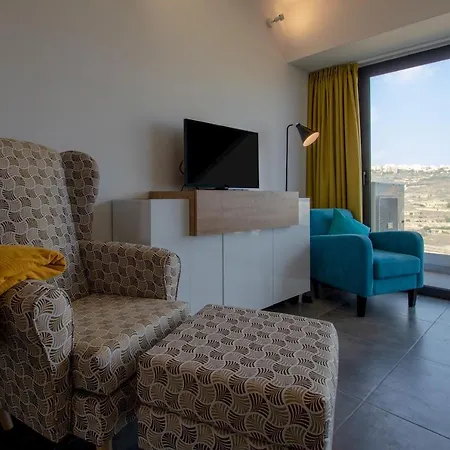 2br With Distant Sea And Country Views In Gozo Apartment *