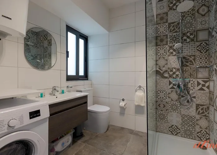 Διαμέρισμα 2 Bed With Distant Sea And Country Views Marsalforn