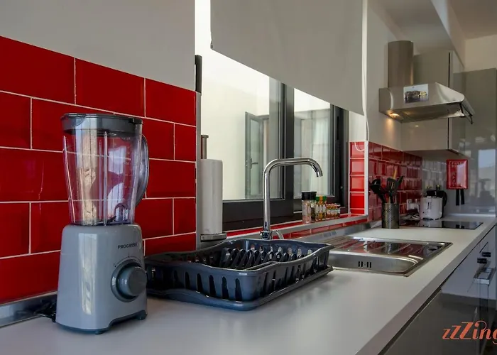 2 Bed With Distant Sea And Country Views Marsalforn